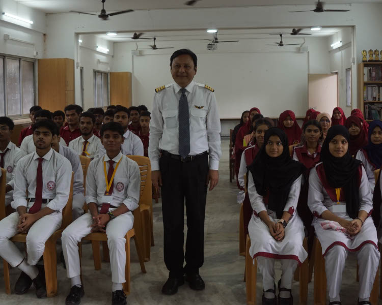 Air India Pilot Captain Shahid Bilgrami’s Visit to Samaritan Help Mission