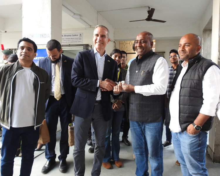 Visit of US Ambassador Mr. Eric Garcetti and Consul General of US in Kolkata Ms. Katherine Giles Diaz